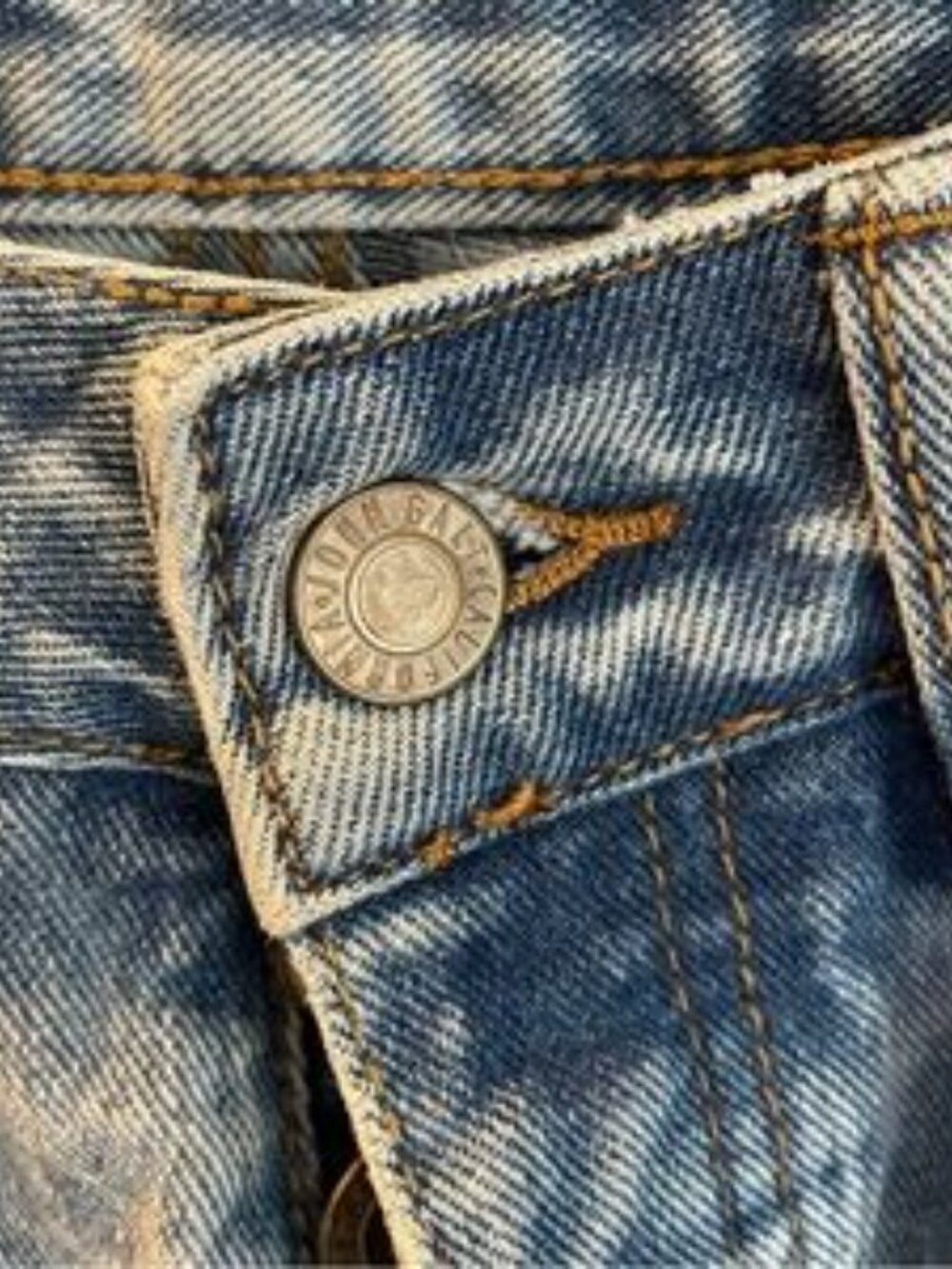 Brandy Melville john galt denim mom jeans - Picture 8 of 16